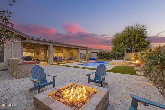 2813 W SOUSA Drive, Anthem, AZ 85086