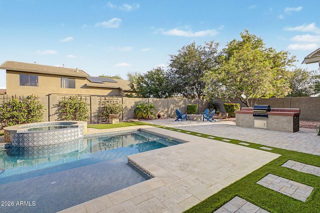 2813 W SOUSA Drive, Anthem, AZ 85086