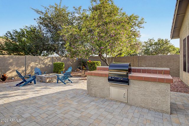 2813 W SOUSA Drive, Anthem, AZ 85086