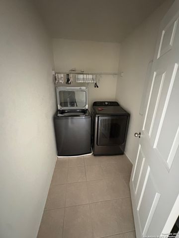 10347 Dunlap, San Antonio, TX 78252