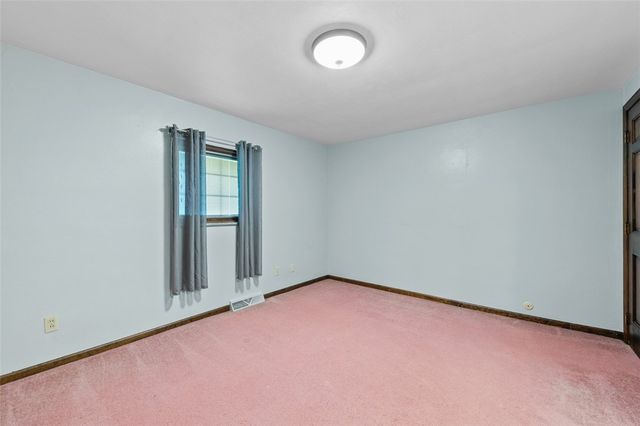 4948 Ashbaugh Rd, Murrysville, PA 15668