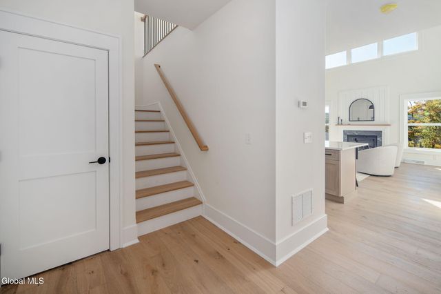 24 Hill Crest Lane UNIT 6, Lake George, NY 12845