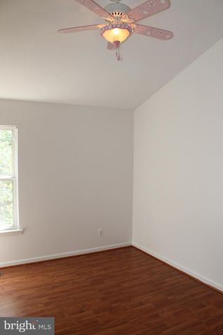 2927 MAINSTONE DR, Fairfax, VA 22031