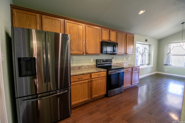 1210 Mineral Hls, San Antonio, TX 78260