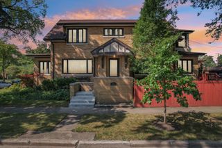 102 Le Moyne Parkway, Oak Park, IL 60302