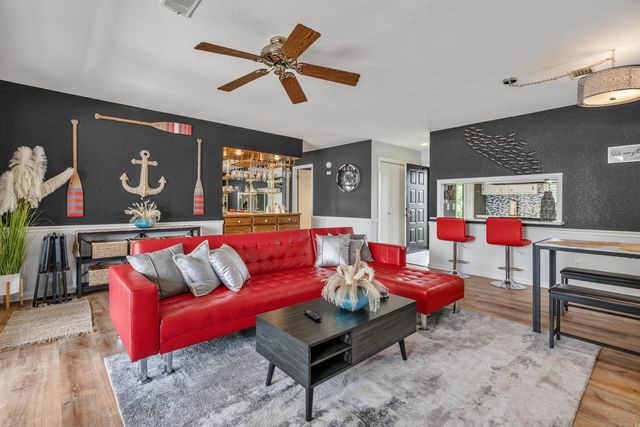 250 Grand Isle Dr Apt 1A, Hot Springs, AR 71913