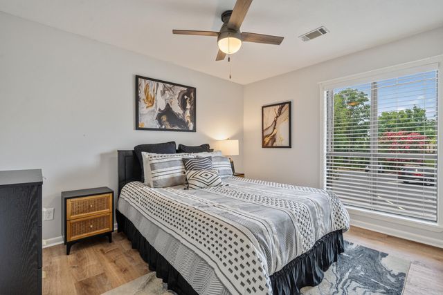 250 Grand Isle Dr Apt 1A, Hot Springs, AR 71913