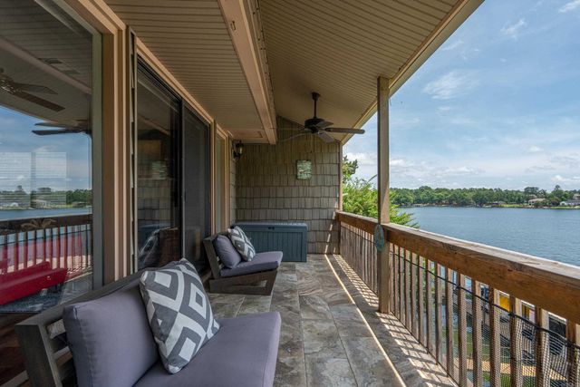 250 Grand Isle Dr Apt 1A, Hot Springs, AR 71913