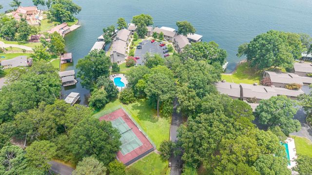 250 Grand Isle Dr Apt 1A, Hot Springs, AR 71913