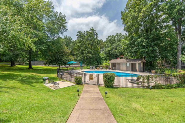 250 Grand Isle Dr Apt 1A, Hot Springs, AR 71913