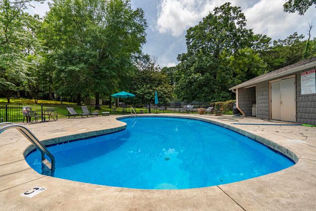250 Grand Isle Dr Apt 1A, Hot Springs, AR 71913