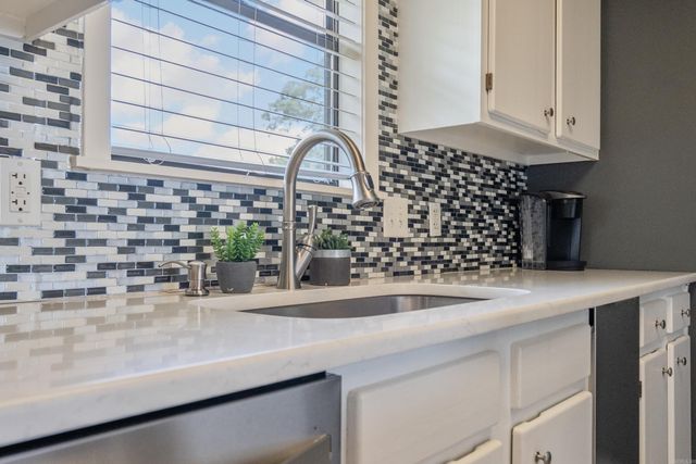 250 Grand Isle Dr Apt 1A, Hot Springs, AR 71913