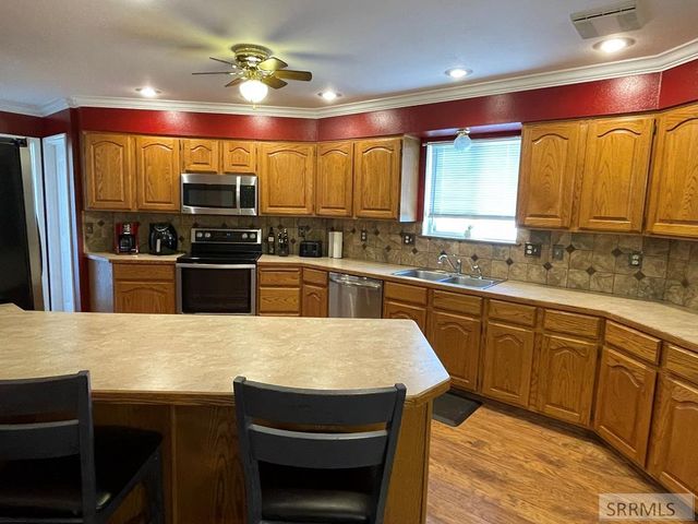 22 N 100 W, Blackfoot, ID 83221