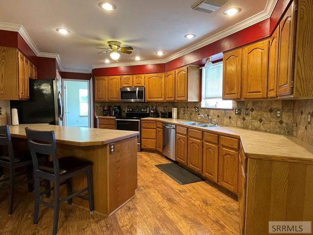 22 N 100 W, Blackfoot, ID 83221