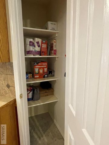 22 N 100 W, Blackfoot, ID 83221