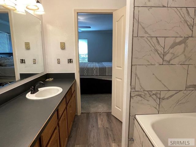 22 N 100 W, Blackfoot, ID 83221