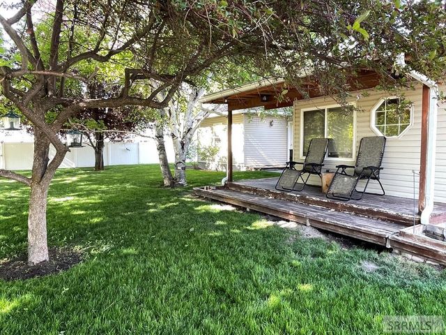 22 N 100 W, Blackfoot, ID 83221