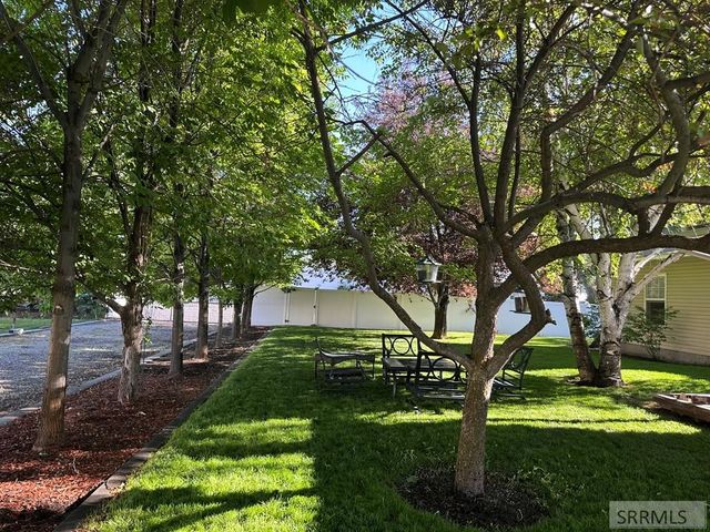 22 N 100 W, Blackfoot, ID 83221