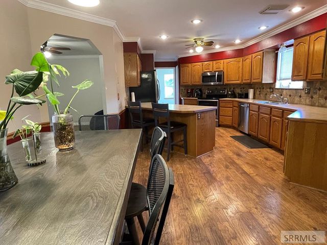 22 N 100 W, Blackfoot, ID 83221