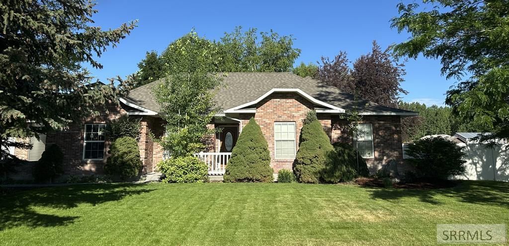 22 N 100 W, Blackfoot, ID 83221