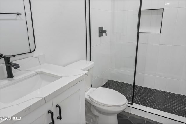 9845 N 15TH Avenue, Phoenix, AZ 85021