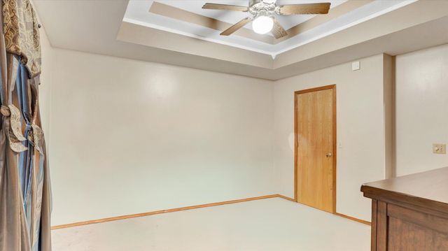 3233 West Primrose Street, Springfield, MO 65807