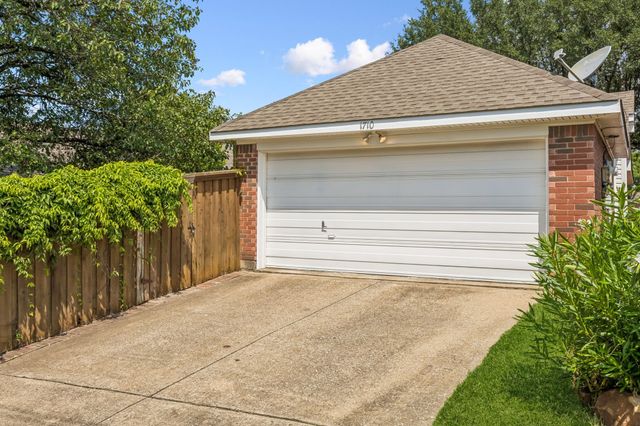 1710 Dartbrook Drive, Rowlett, TX 75089