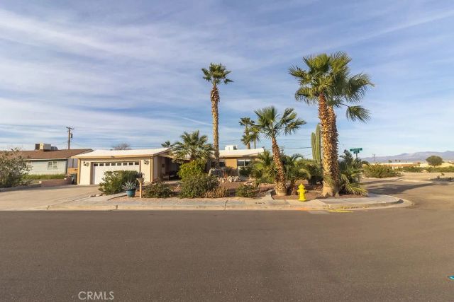 1900 Desoto, Needles, CA 92363