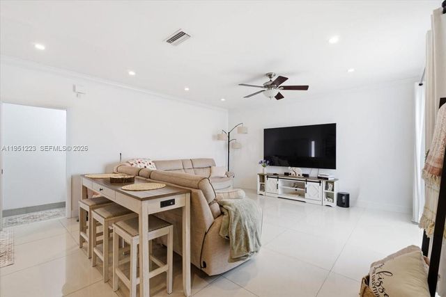 17303 NW 6th Ct, Pembroke Pines, FL 33029