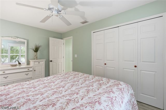 2548 River Reach DR, Naples, FL 34104