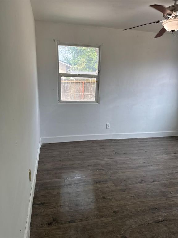 Image 18 of property listing at 1308 Monterey Avenue, Chowchilla, CA 93610