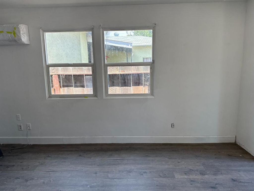 Image 5 of property listing at 1308 Monterey Avenue, Chowchilla, CA 93610