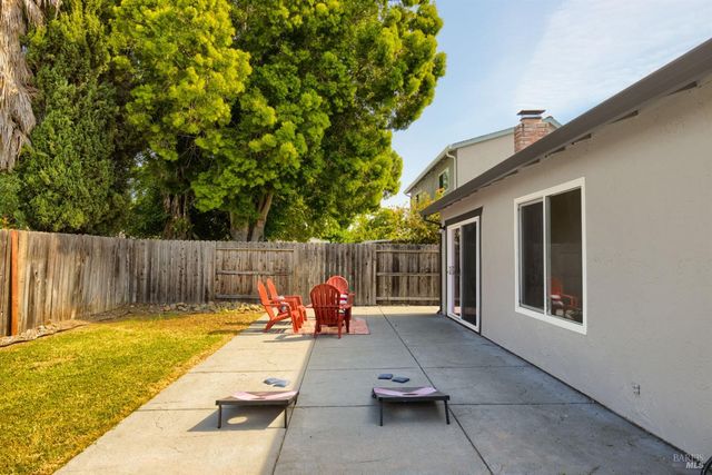 167 Quincy Ct, Vacaville, CA 95687
