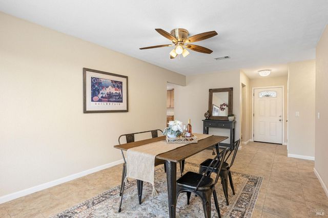 167 Quincy Ct, Vacaville, CA 95687