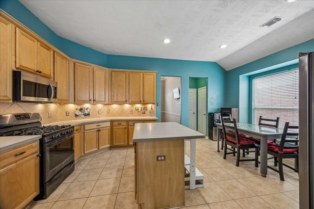 14217 Stone Bluff Lane, Rosharon, TX 77583