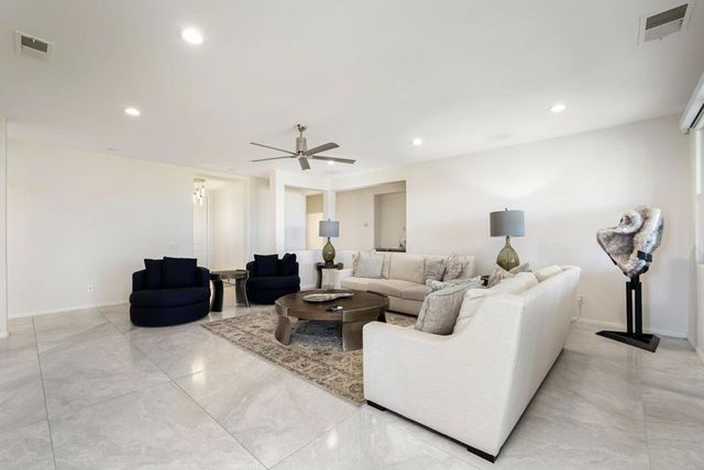 41372 Gaslight Avenue, Bermuda Dunes, CA 92203