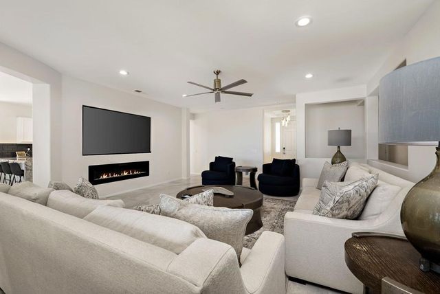 41372 Gaslight Avenue, Bermuda Dunes, CA 92203