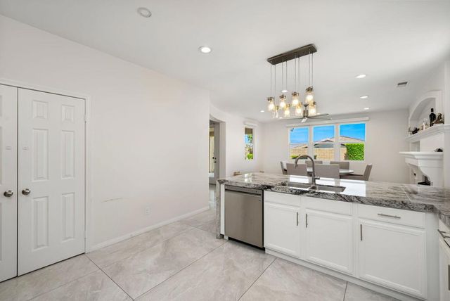 41372 Gaslight Avenue, Bermuda Dunes, CA 92203