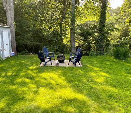 110 Winsor Avenue, North Kingstown, RI 02852