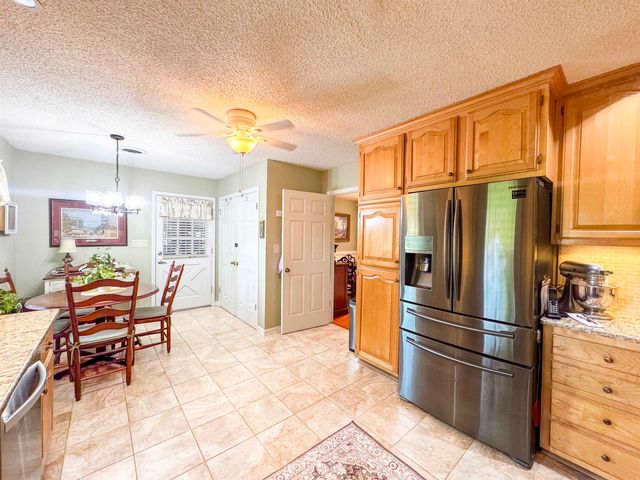 194 HOLLY GROVE RD, Covington, TN 38019