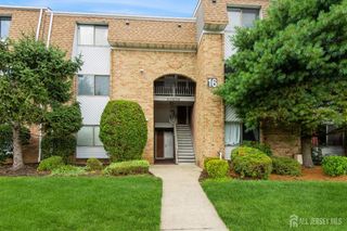 1607 Edison Glen Terrace, Edison, NJ 08837