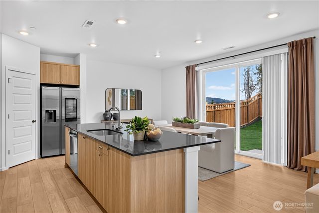 17930 141st Avenue Ct E, Puyallup, WA 98374