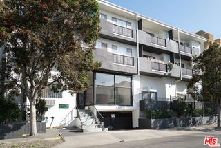860 S Kingsley Drive 306, Los Angeles, CA 90005