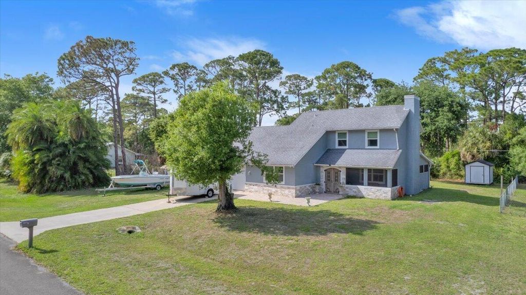 7202 Kenwood Road, Fort Pierce, FL 34951