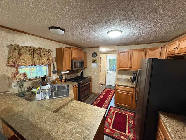 7601 Bobcat Trail, Prudenville, MI 48651
