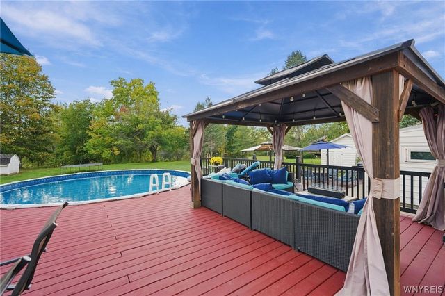 6628 Boston State Road, Hamburg, NY 14075
