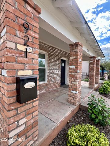 921 E Roosevelt Street, Phoenix, AZ 85006
