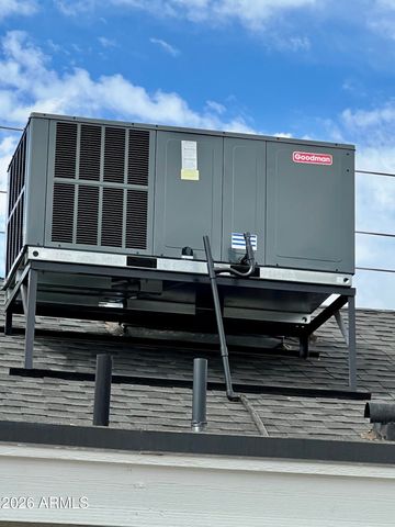 921 E Roosevelt Street, Phoenix, AZ 85006