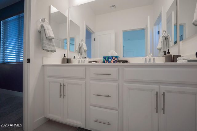 12125 W LUXTON Lane, Avondale, AZ 85323