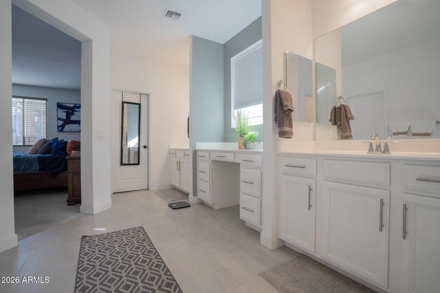 12125 W LUXTON Lane, Avondale, AZ 85323